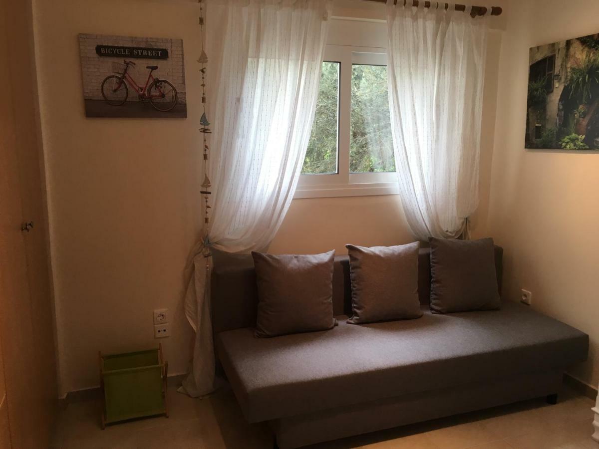 Lovely Appartments Lygia Korinthias Ligia  Buitenkant foto